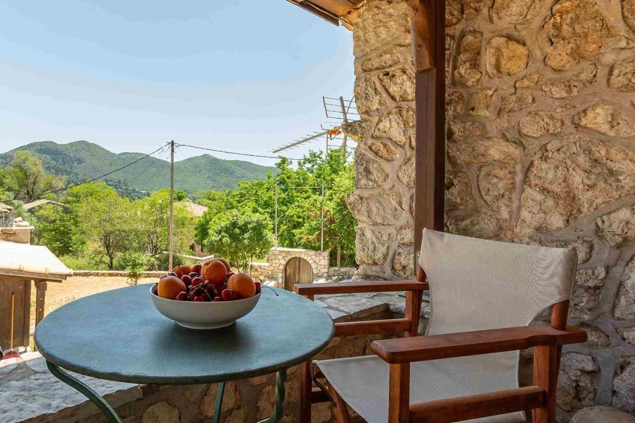 Casa vacanze Pontzos - Traditional Stonehouse In The Heart Of Lefkada